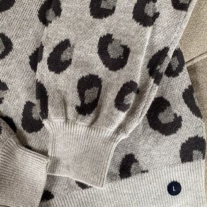 New w tags 🏷 Abercrombie & Fitch ballon sleeve crop sweater